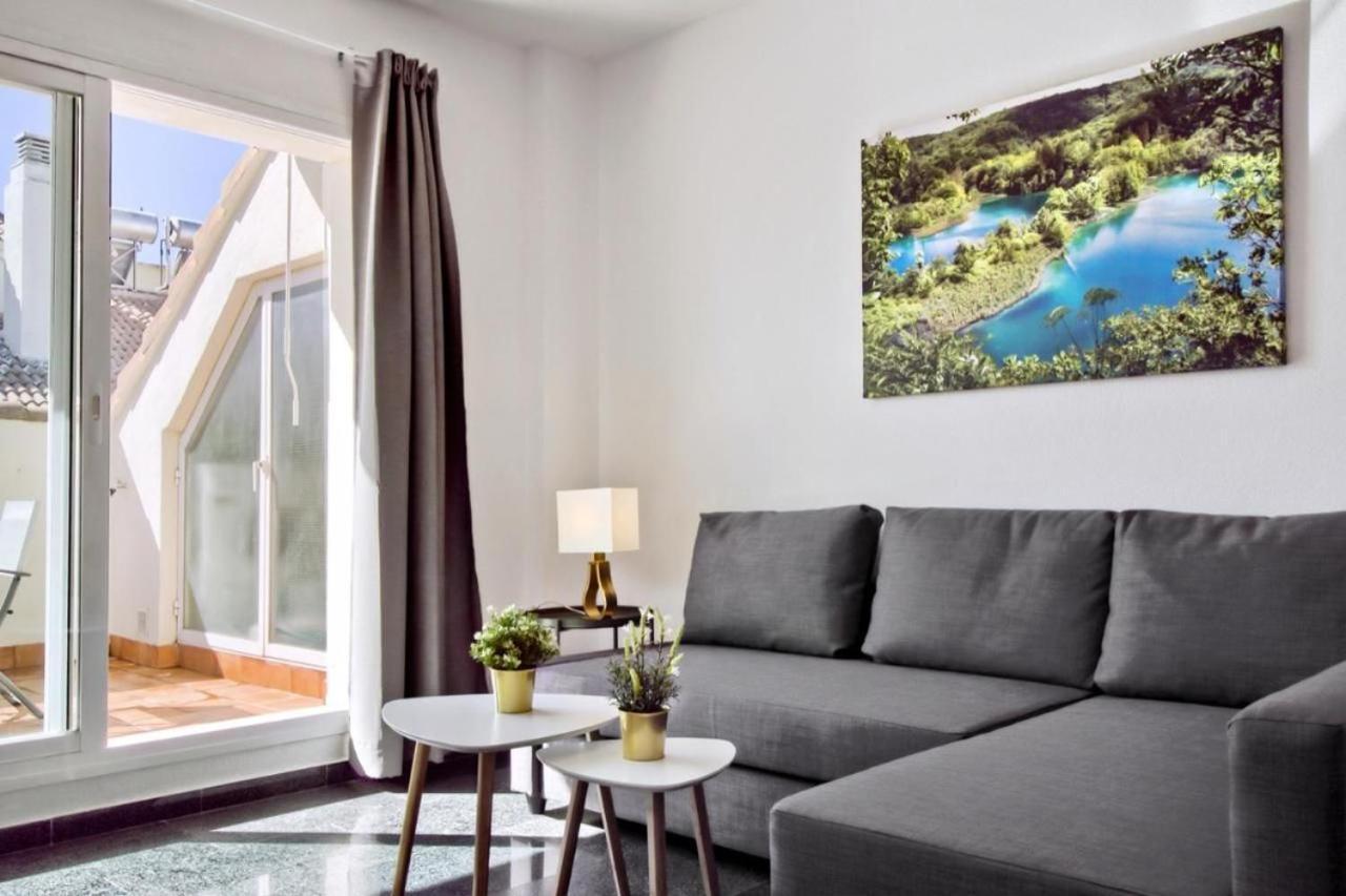 Atico Con Terraza Privada En Malaga Centro Apartment Bagian luar foto
