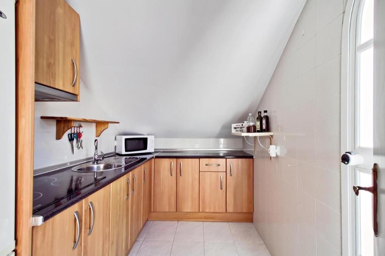 Atico Con Terraza Privada En Malaga Centro Apartment Bagian luar foto