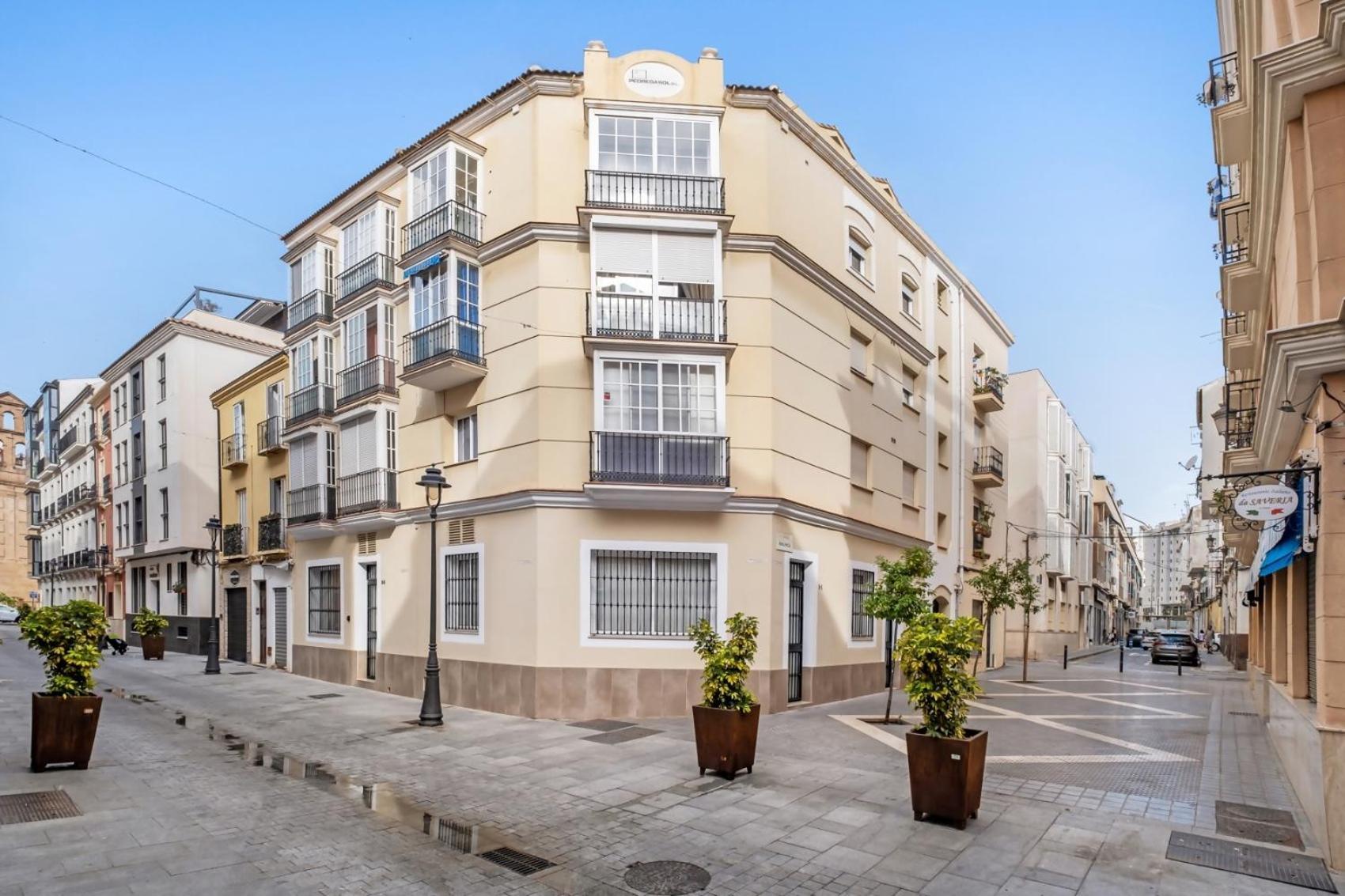 Atico Con Terraza Privada En Malaga Centro Apartment Bagian luar foto